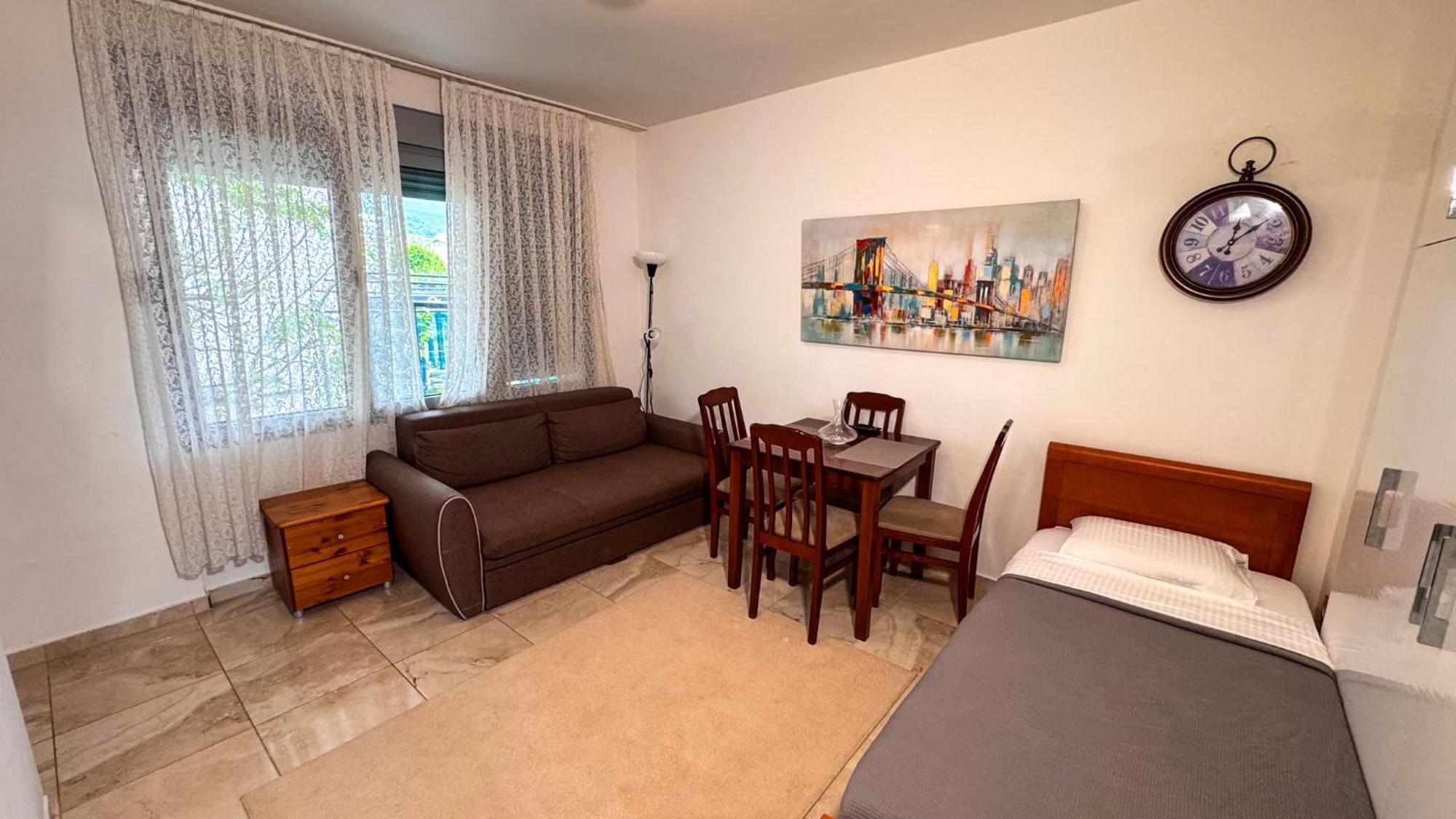 Qumi Apartments Tivat Kültér fotó