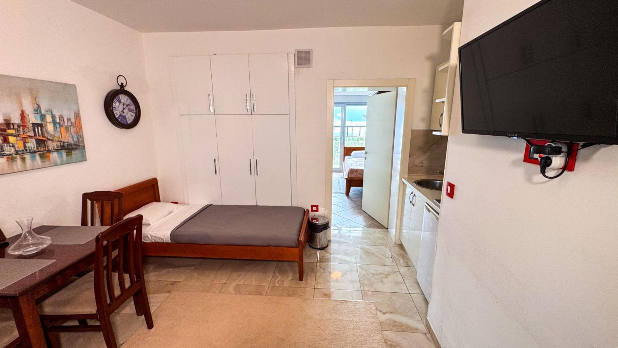 Qumi Apartments Tivat Kültér fotó
