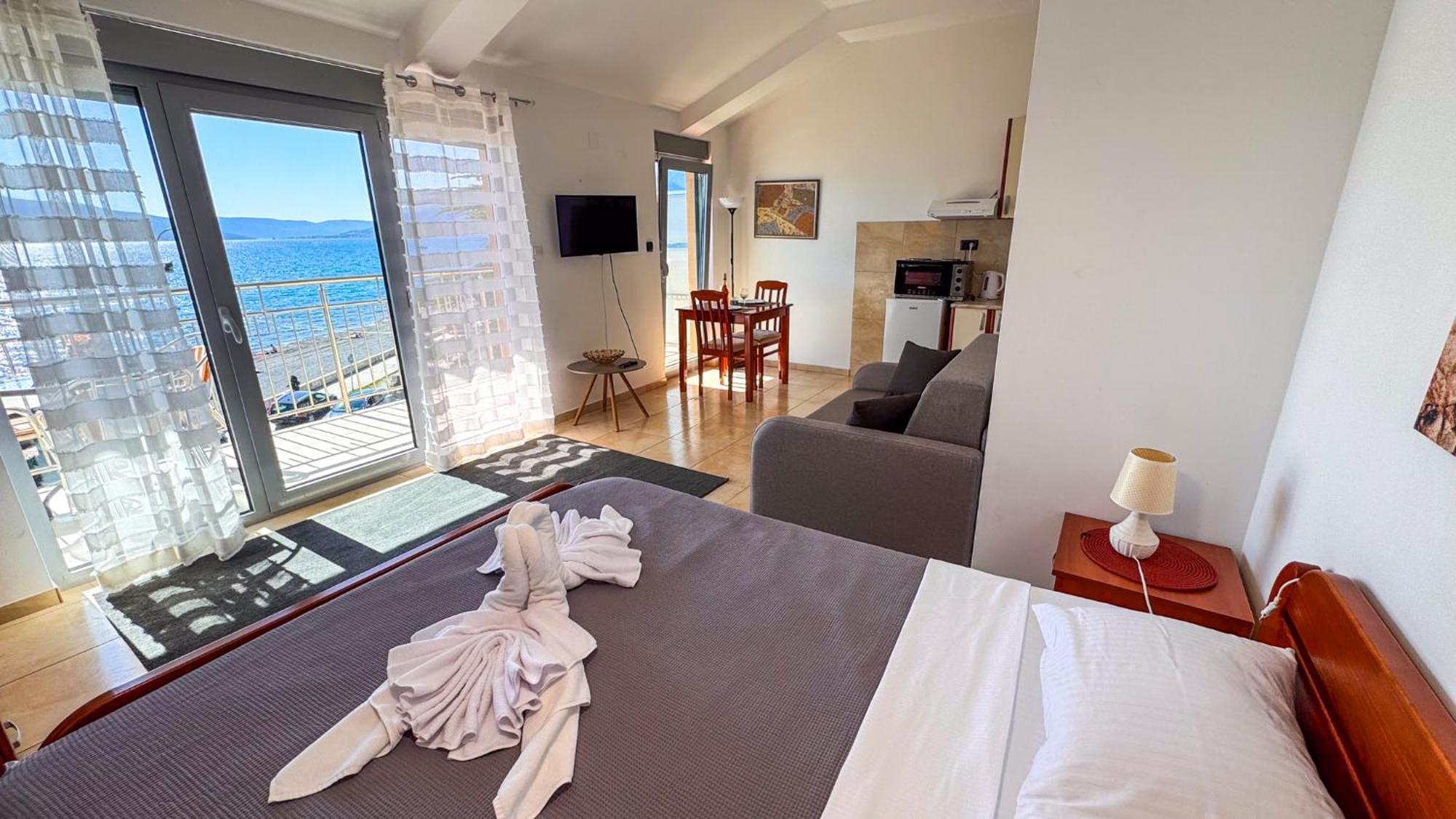 Qumi Apartments Tivat Kültér fotó